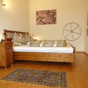 Apartment Charming, Central, Spacious, Innsbruck